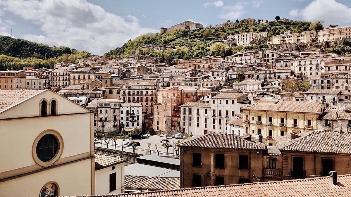 Cosenza View 4